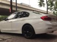 BMW 3 Series 320i LCI 2015 - Bán BMW 3 Series 320i LCI model 2016, màu trắng, nội thất kem