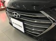 Hyundai Elantra 2018 - Hyundai Elantra 2.0 AT màu đen, chỉ cần 200tr nhận xe