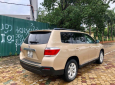 Toyota Highlander LE 2011 - Bán xe Toyota Highlander năm 2011 màu vàng cát, 1 tỷ 179 triệu, xe nhập khẩu