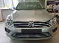 Volkswagen Touareg GP 2016 - Bán Volkswagen Touareg GP, màu xám (ghi), nhập khẩu, giá cực tốt. LH: 0901933522 Vy