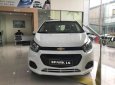 Chevrolet Spark 2018 - Cần bán xe Chevrolet Spark Ls 2018, 5 chỗ, 50 triệu lăn bánh, vay trả góp lãi suất thấp