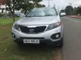 Kia Sorento   AT 2013 - Cần bán lại xe Kia Sorento AT năm 2013, màu bạc số tự động, 600 triệu