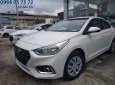 Hyundai Accent 2018 - Cần bán Hyundai Accent bản thiếu màu trắng 100%, giá cực hấp dẫn