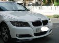 BMW 3 Series  320i 2010 - Bán xe BMW 3 Series 320i 2010, màu trắng, giá 580tr