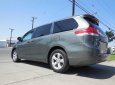 Toyota Sienna LE  2010 - Bán Toyota Sienna LE đời 2010, màu xám, nhập khẩu 