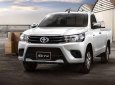 Toyota Hilux   2.4E AT 2018 - Bán xe Toyota Hilux sản xuất năm 2018, màu trắng, nhập khẩu   