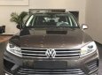 Volkswagen Touareg    2017 - Bán Volkswagen Touareg đời 2017, màu nâu, nhập khẩu nguyên chiếc