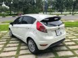 Ford Fiesta  1.5 AT  2017 - Bán Ford Fiesta 1.5 AT sản xuất 2017, màu trắng số tự động, 495tr