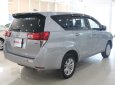 Toyota Innova 2.0MT  2016 - Bán Toyota Innova 2.0MT đời 2016, màu bạc