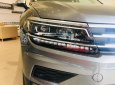 Volkswagen Tiguan Allspace 2018 - Bán Volkswagen Tiguan Allspace Đức nhập khẩu, chỉ 371 triệu, là có thể sở hữu xe Đức, LH em để có giá sập sàn 0942 050 350