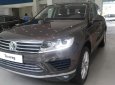 Volkswagen Touareg 2017 - Bán xe Touareg 3.6V, V6, ưu đãi 40tr + Nhiều ưu đãi hấp dẫn. LH: 0944064764 Ngọc Giàu