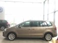 Volkswagen Sharan 2017 - Bán xe Volkswagen Sharan sản xuất 2017, màu trắng, nhập khẩu