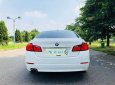 BMW 5 Series  520i 2013 - Bán BMW 520i đời 2013, màu trắng