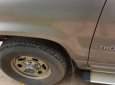 Isuzu Trooper   3.2 MT  2001 - Cần bán Isuzu Trooper 3.2 MT đời 2001, màu xám