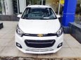 Chevrolet Spark 2018 - Bán ô tô Chevrolet Spark 2018, màu trắng, giá chỉ 299 triệu