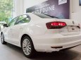 Volkswagen Jetta   2018 - Bán xe Volkswagen Jetta đời 2018, màu trắng, nhập khẩu nguyên chiếc, 899 triệu