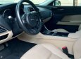 Jaguar XE   2.0 AT  2016 - Xe Jaguar XE 2.0 AT sản xuất 2016, màu trắng, nhập khẩu