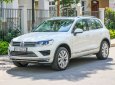 Volkswagen Touareg 3.6L V6 FSI 2018 - Cần bán Volkswagen Touareg 3.6L V6 FSI, màu trắng, nhập khẩu nguyên chiếc, hỗ trợ tài chính. Hotline: 0933365188
