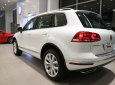 Volkswagen Touareg 2017 - Giao Ngay Volkswagen Touareg, màu trắng, giá ưu đãi hấp dẫn, Hotline 0938017717