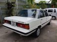 Toyota Camry 1982 - Cần bán gấp Toyota Camry 1982, màu trắng, giá tốt