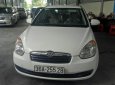 Hyundai Verna 2008 - Cần bán Hyundai Verna đời 2008 nhập khẩu, màu trắng, xe đẹp, máy chất