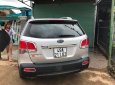 Kia Sorento 2012 - Bán Kia Sorento năm sản xuất 2012, màu bạc số sàn