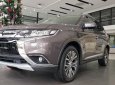 Mitsubishi Outlander 2.4 CVT Premium 2018 - Bán Mitsubishi Outlander 2.4 CVT Premium 2018, màu nâu, giá tốt nhất Hà Nội. Gọi ngay Mr Huy 0977 738 229