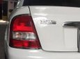 Mazda 323 2003 - Cần bán Mazda 323 năm 2003, màu trắng số sàn