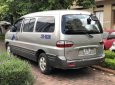 Hyundai Starex 2004 - Cần bán xe Hyundai Starex sản xuất 2004, màu bạc 