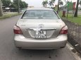 Toyota Vios   E  2010 - Bán xe Toyota Vios E năm 2010, màu bạc số sàn, giá chỉ 295 triệu