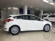 Ford Focus   1.5L Ecoboost 2018 - Bán xe Ford Focus 1.5L Ecoboost 2018, màu trắng giá cạnh tranh