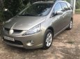 Mitsubishi Grandis Ban  2009 - Bán Mitsubishi Grandis 2009 màu vàng cát, đi đúng 51000 km