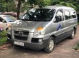 Hyundai Starex 2004 - Cần bán xe Hyundai Starex sản xuất 2004, màu bạc 