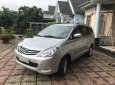 Toyota Innova 2010 - Cần bán Toyota Innova năm 2010, màu bạc xe gia đình, giá 475tr