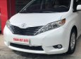 Toyota Sienna 2010 - Bán Toyota Sienna năm sản xuất 2010, màu trắng xe gia đình