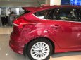 Ford Focus Titanium 2018 - Cần bán xe Ford Focus Titanium sản xuất 2018, màu đỏ