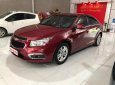 Chevrolet Cruze LT 1.6L 2017 - Bán Chevrolet Cruze LT 1.6L sản xuất năm 2017, màu đỏ  