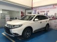 Mitsubishi Outlander  2.0 CVT 2018 - Bán ô tô Mitsubishi Outlander đời 2018, màu trắng