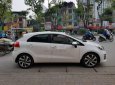 Kia Rio 2015 - Cần bán xe Kia Rio năm sản xuất 2015, màu trắng, xe nhập chính chủ