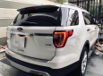 Ford Explorer Ecoboost limited 2016 - Cần bán gấp Ford Explorer sản xuất 2016 màu trắng, giá 2 tỷ 199 triệu, nhập khẩu