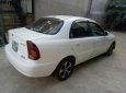 Daewoo Lanos 2001 - Cần bán gấp Daewoo Lanos đời 2001, màu trắng