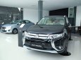 Mitsubishi Outlander 2.0 CVT Premium 2018 - Bán Mitsubishi Outlander 2.0 CVT Premium năm sản xuất 2018, màu đen giá cạnh tranh