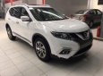 Nissan X trail SV Luxury 2018 - Cần bán xe Nissan X trail SV Luxury năm 2018, màu trắng