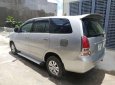 Toyota Innova 2010 - Xe Toyota Innova năm sản xuất 2010, màu bạc còn mới  