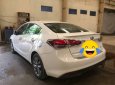 Kia Cerato MT 2017 - Bán xe cũ Kia Cerato MT đời 2017, màu trắng
