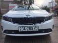 Kia Cerato 2.0 2016 - Cần bán lại xe Kia Cerato 2.0 đời 2016, màu trắng chính chủ, giá chỉ 620 triệu