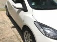 Mazda 2 2015 - Bán Mazda 2 năm sản xuất 2015, màu trắng giá cạnh tranh