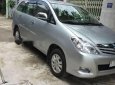 Toyota Innova G 2010 - Bán Toyota Innova G đời 2010, màu bạc số sàn, giá chỉ 408 triệu