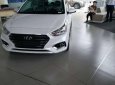 Hyundai Accent 2018 - Cần bán xe Hyundai Accent đời 2018, màu trắng, giá tốt