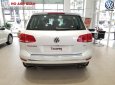 Volkswagen Touareg 2016 - Bán Volkswagen Touareg màu trắng, hỗ trợ trả góp 90%, hỗ trợ 50% phí trước bạ, Hotline 090.898.8862